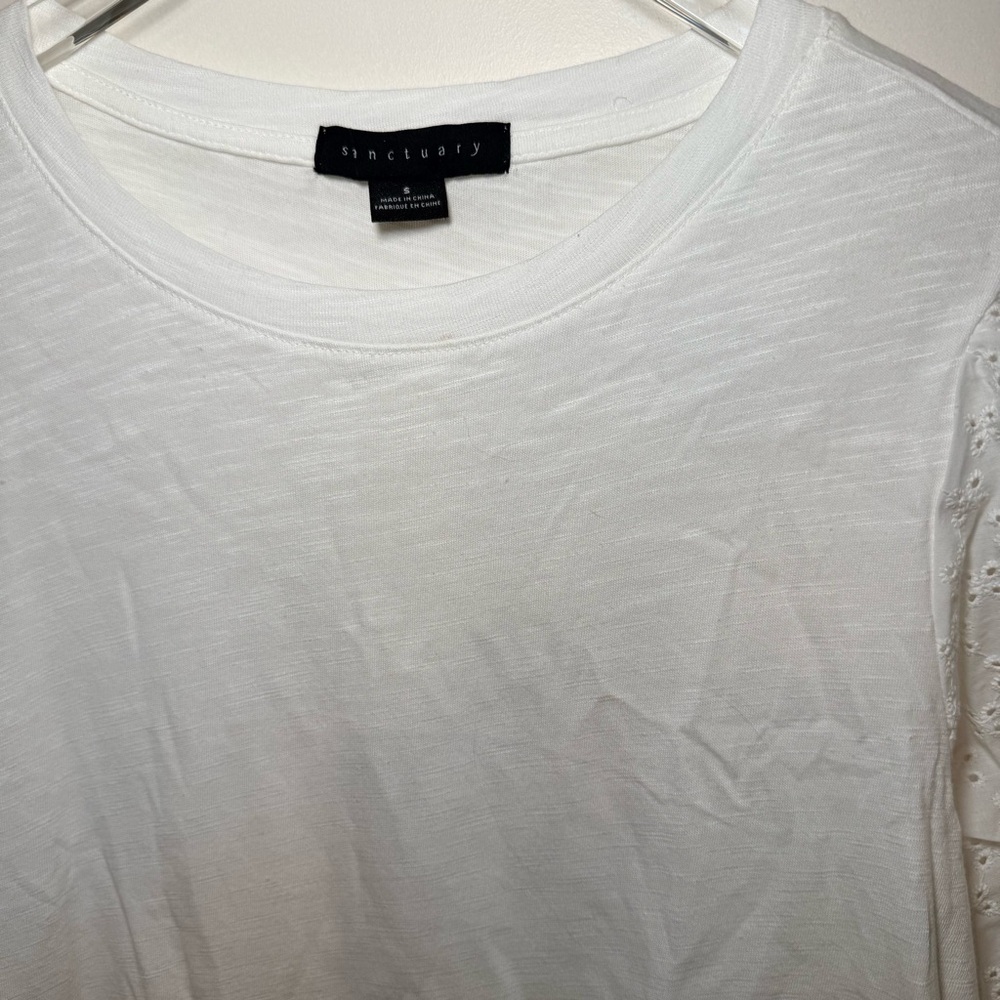 Sanctuary White Puff Sleeve Eyelet Tee - Picture 3 of 3